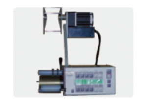 MC/E4U micro-computerized pulling-type tape feeder